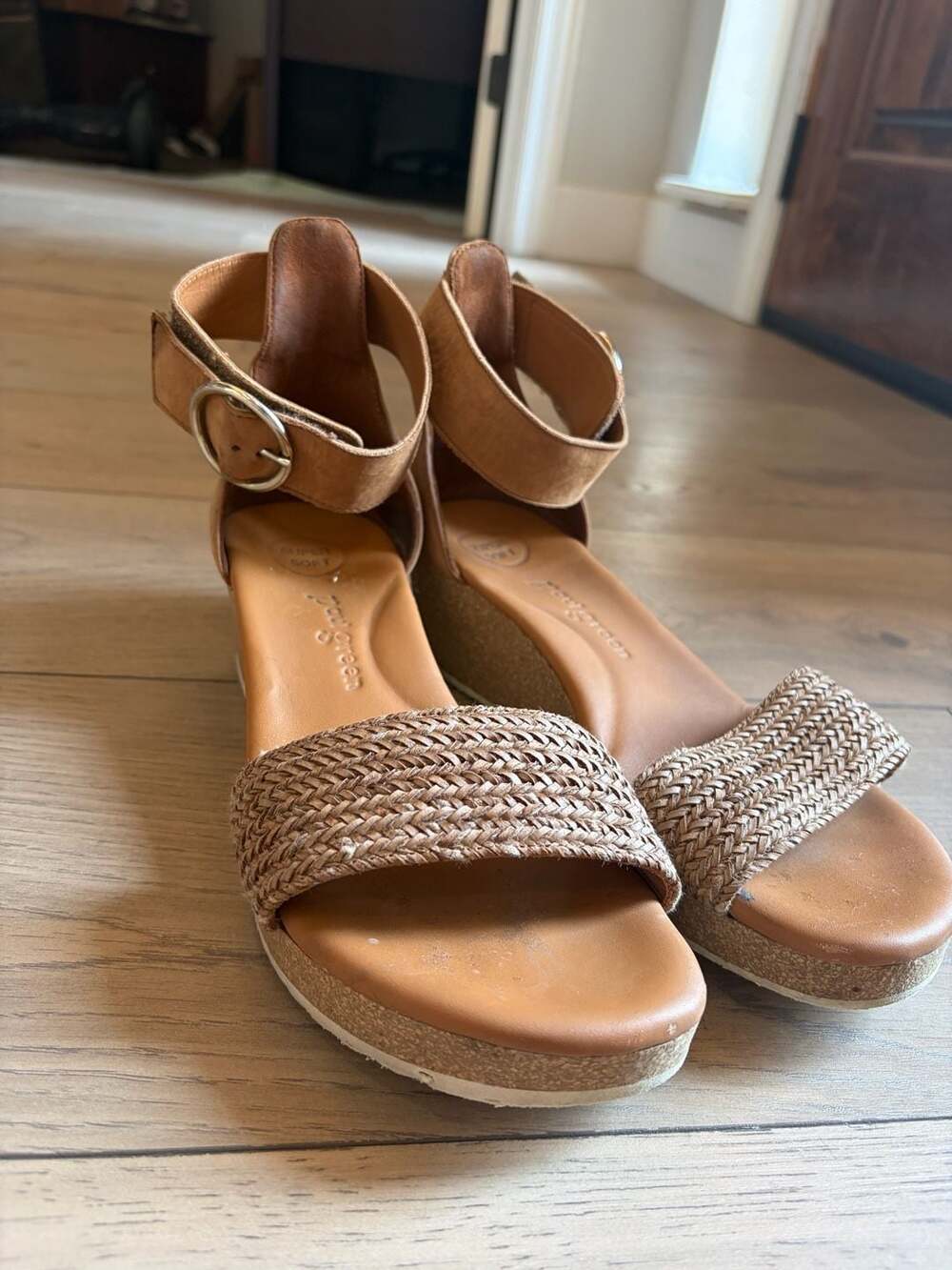 Paul Green‎ Super Soft Tan Leather Ankle-Strap Woven Wedge Sandals